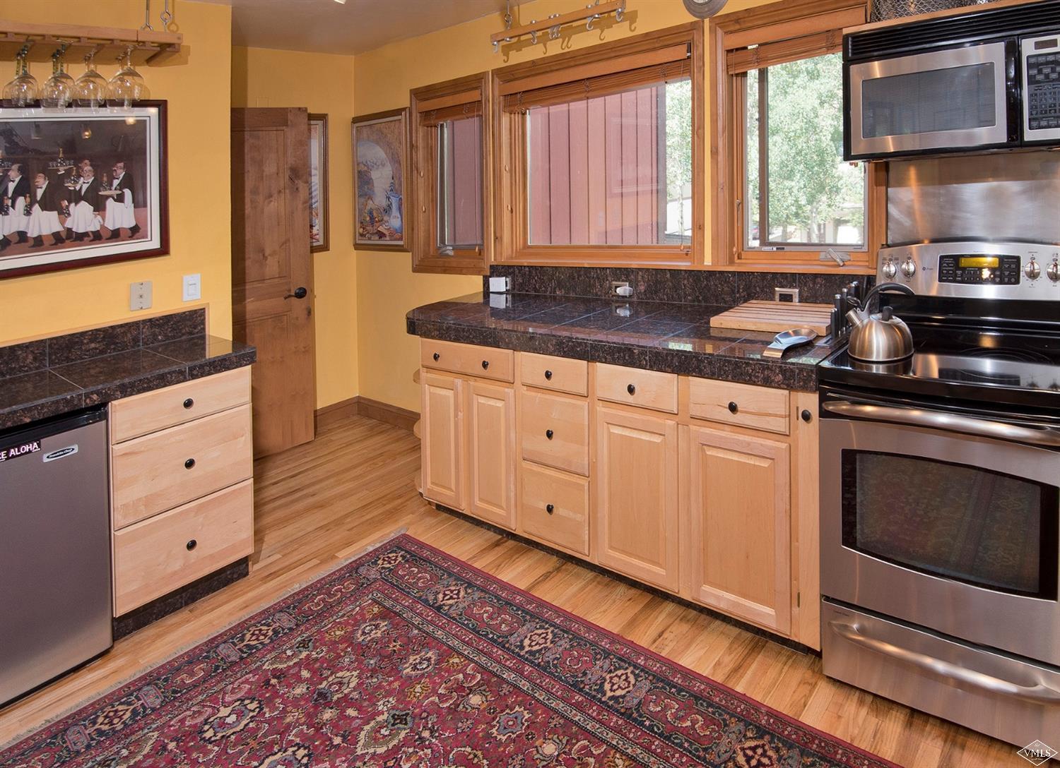 2560 Kinnickinnick Road, Unit F2 Vail, CO 81657 - Photo 9 of 21 Additional Photo