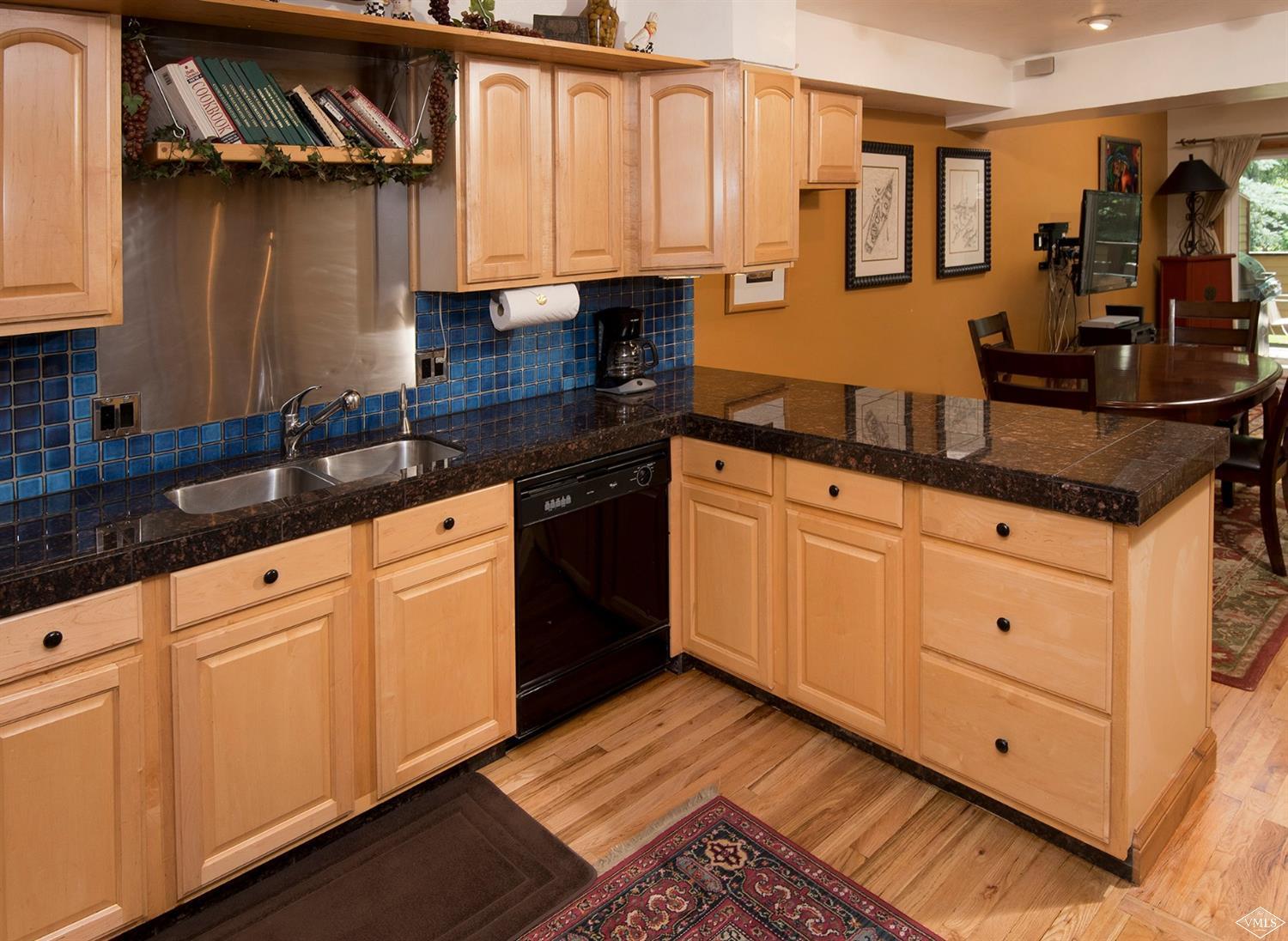 2560 Kinnickinnick Road, Unit F2 Vail, CO 81657 - Photo 10 of 21 Additional Photo