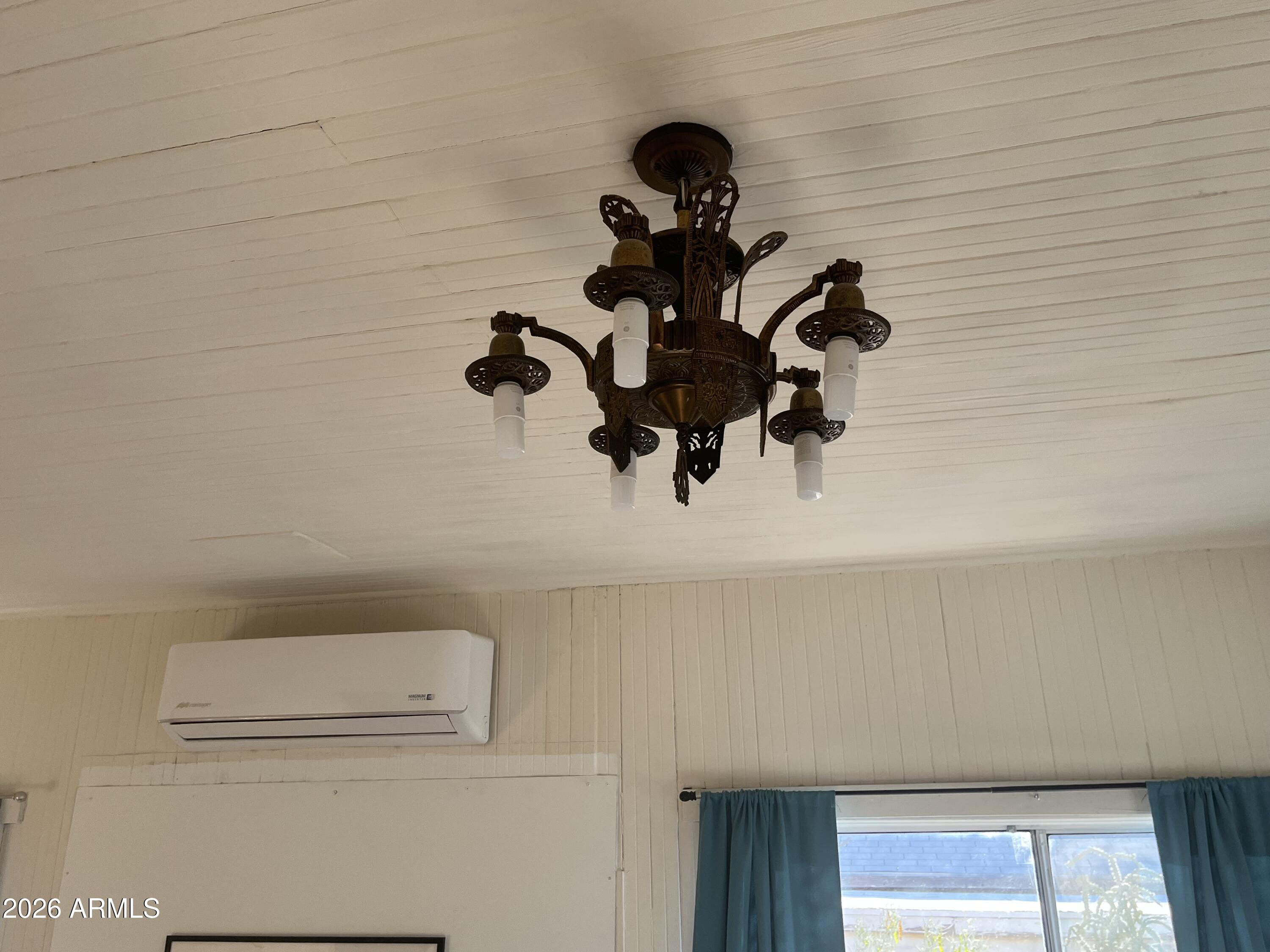 640 West Rocalla Avenue Ajo, AZ 85321 - Photo 9 of 27 Chandelier