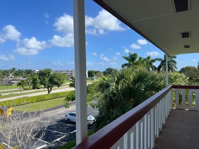 408 Brighton J Boca Raton, FL 33434 - Photo 15 of 15 Parking Area