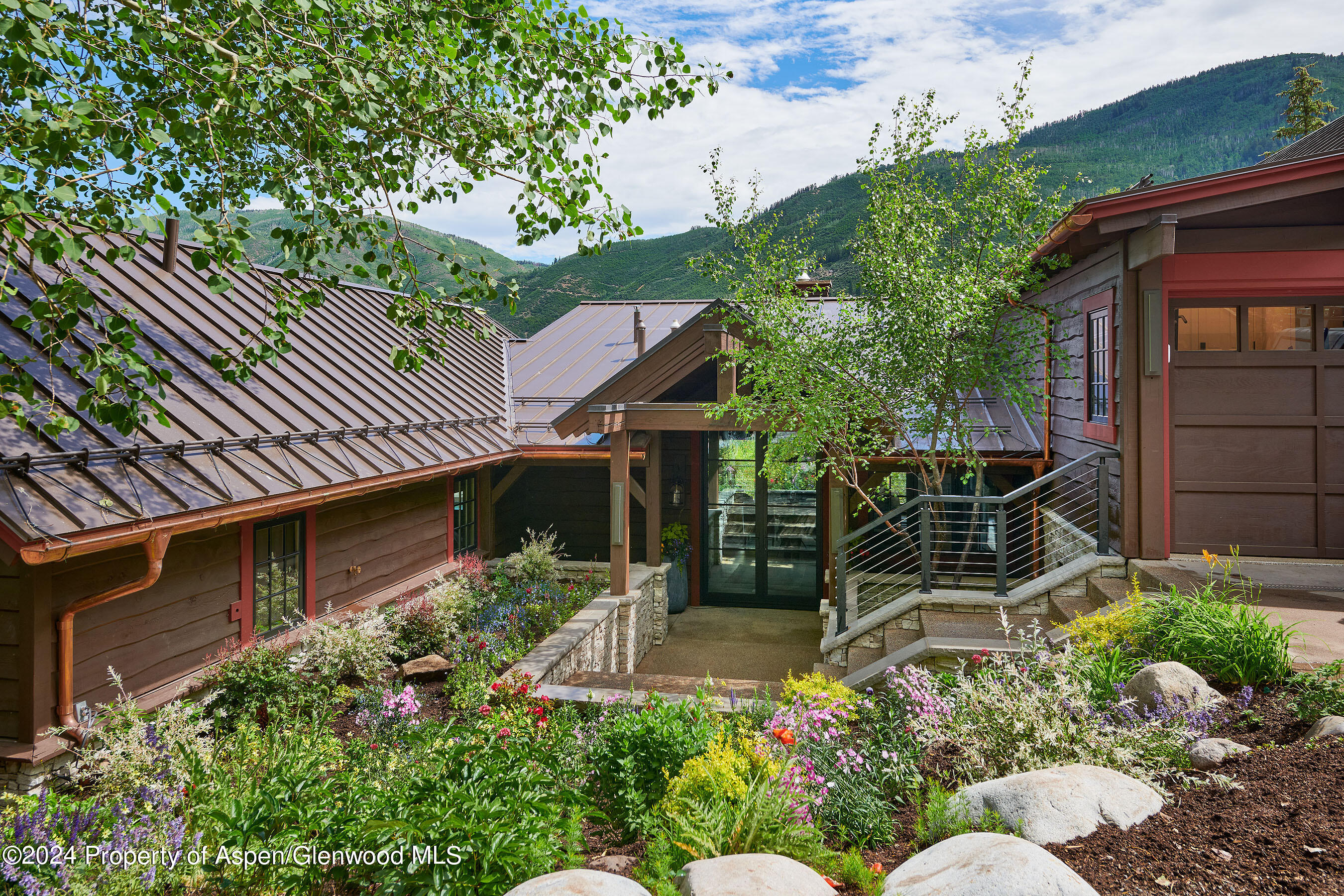 1271 Ute Avenue Aspen, CO 81611 - Photo 27 of 58 1271Ute_Summer_02_WEB