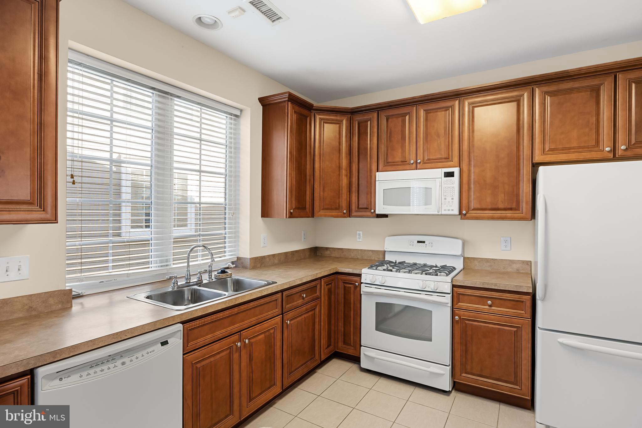 67 Shipps Way Delanco, NJ 08075 - Photo 8 of 41 Kitchen