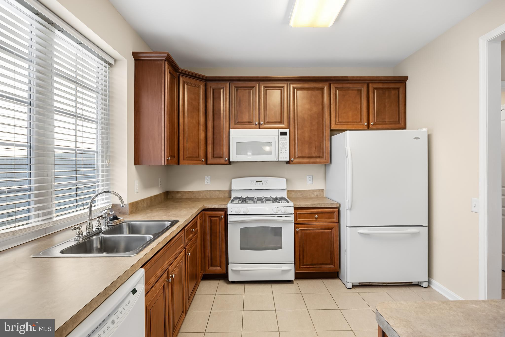 67 Shipps Way Delanco, NJ 08075 - Photo 10 of 41 Kitchen