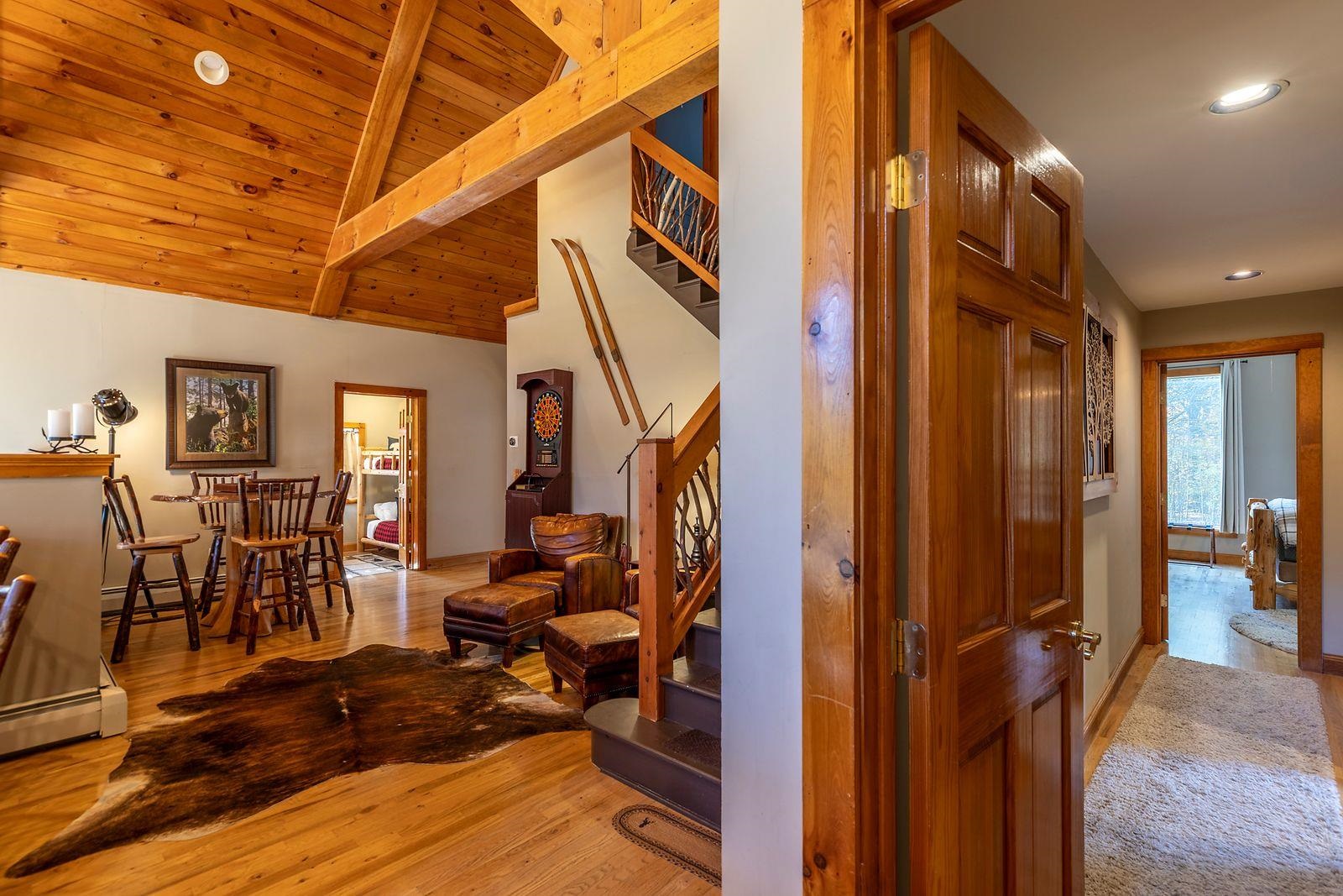 4427 West Hill Road South Jamaica, VT 05343 - Photo 13 of 38