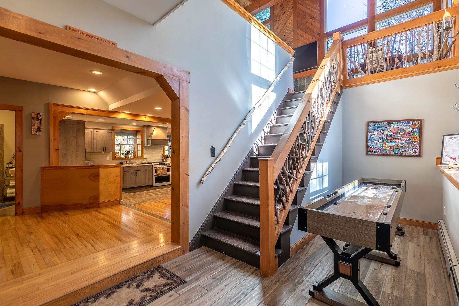 4427 West Hill Road South Jamaica, VT 05343 - Photo 21 of 38