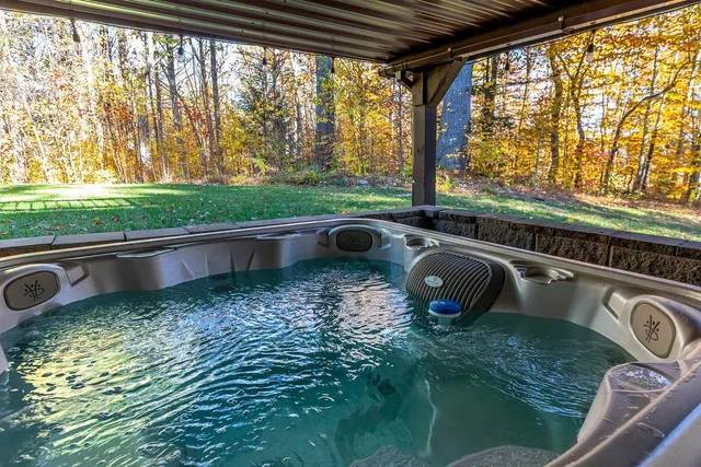 $1,600,000 | 4427 West Hill Road South, Jamaica, VT 05343