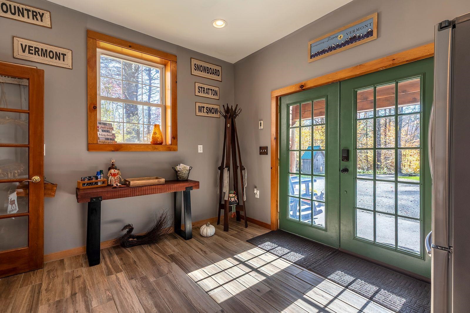 4427 West Hill Road South Jamaica, VT 05343 - Photo 6 of 38