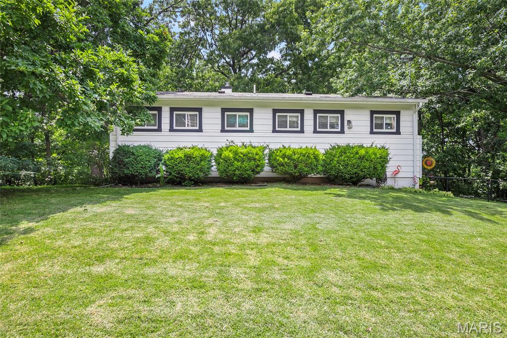 6240 Antire Road High Ridge, MO 63049 - Photo 1 of 31