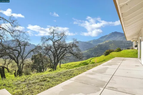 $3,375,000 | 420 Leon Court, Clayton, CA 94517