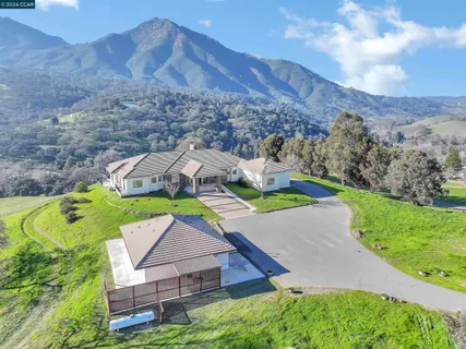 $3,375,000 | 420 Leon Court, Clayton, CA 94517