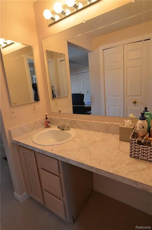 6389 Cherry Tree Court Rochester Hills, MI 48306 - Photo 27 of 30