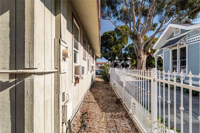 $515,000 | 389 North 3rd Avenue, Upland, CA 91786