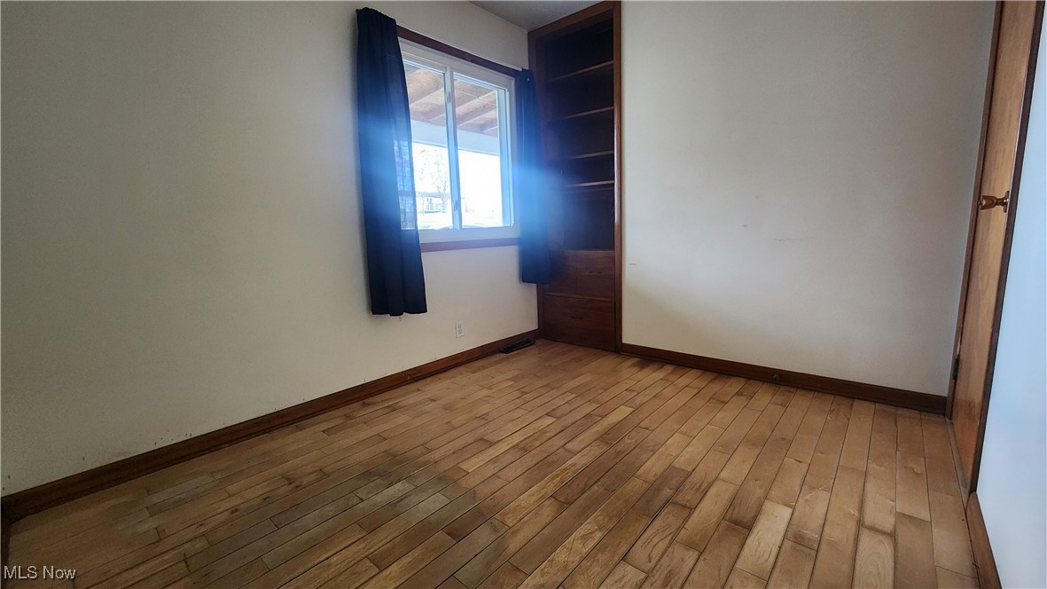 6332 Senlac Road Southeast Amsterdam, OH 43903 - Photo 26 of 31 Bedroom #3