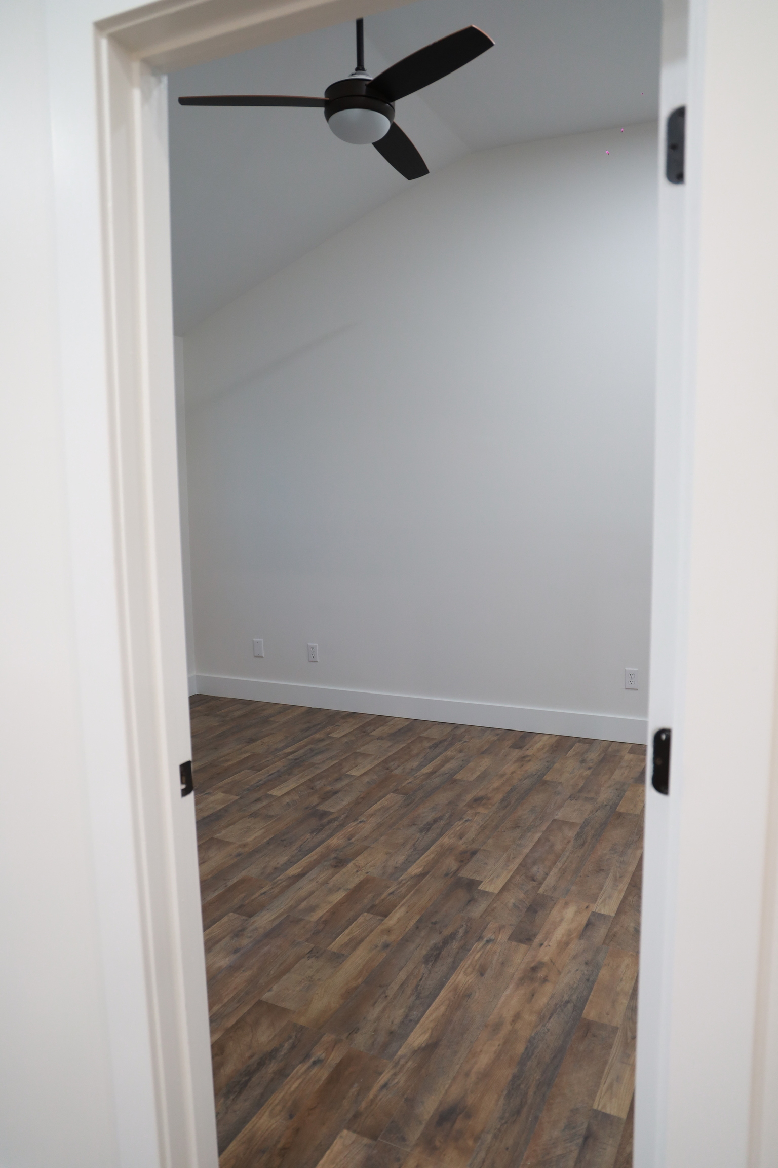 5153 Milhouse Road Indianapolis, IN 46221 - Photo 9 of 29