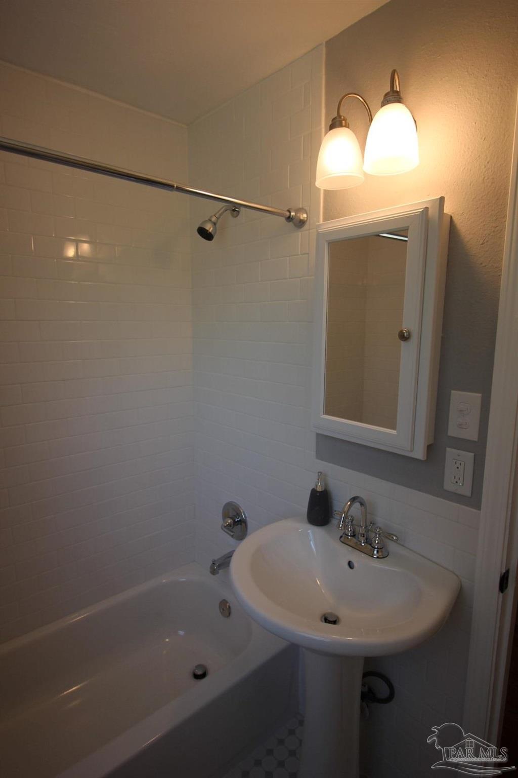 24 Milton Road Pensacola, FL 32507 - Photo 22 of 26