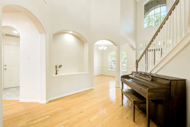 $519,900 | 14411 Chartley Falls Drive, Houston, TX 77044