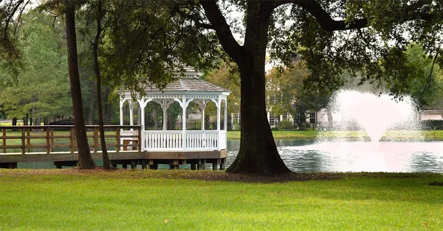 $519,900 | 14411 Chartley Falls Drive, Houston, TX 77044