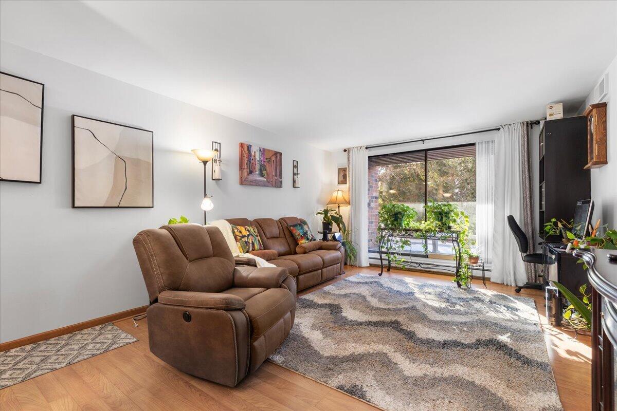 2350 Good Hope Road, Unit 156 Glendale, WI 53209 - Photo 2 of 18 06-Good Hope Rd-6