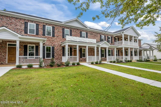 $414,900 | 3903 Harkers Way, New Bern, NC 28562