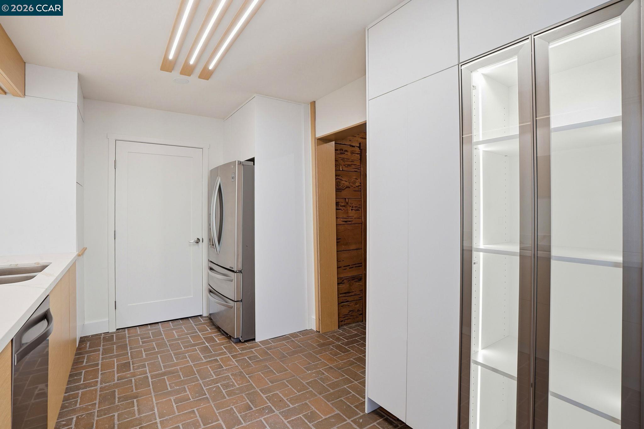 132 Rudgear Drive Walnut Creek, CA 94596 - Photo 43 of 61 kitchen