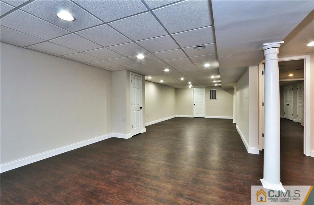 22 Boston Post Road East Brunswick, NJ 08816 - Photo 21 of 26 Gallery Image 21