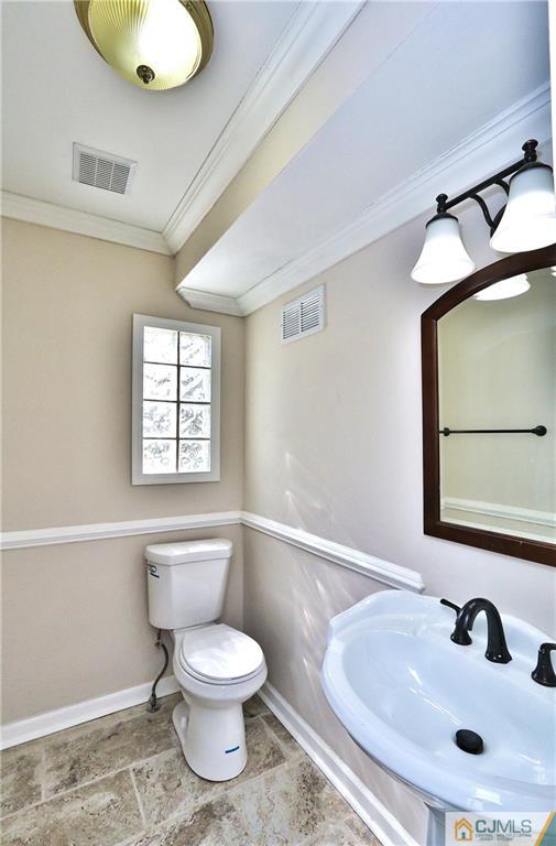 22 Boston Post Road East Brunswick, NJ 08816 - Photo 22 of 26 Gallery Image 22