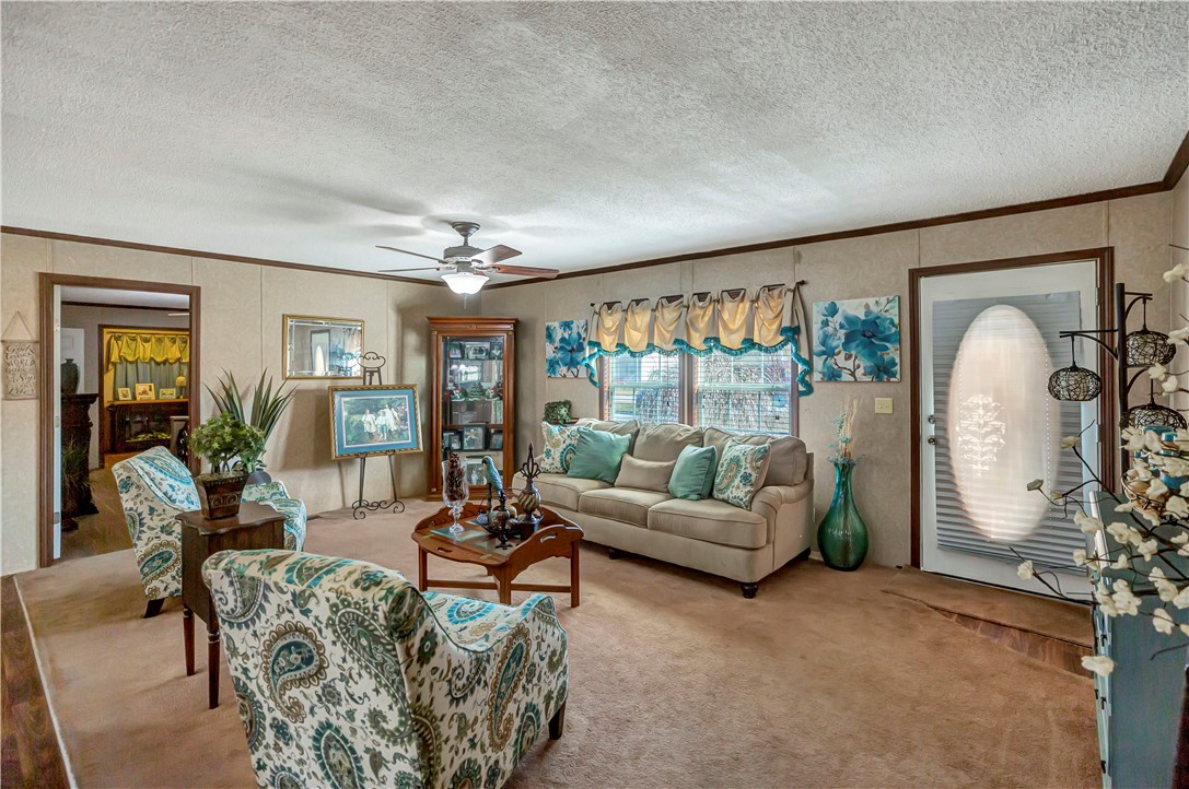 152 Lesley Road Pelzer, SC 29669 - Photo 12 of 31