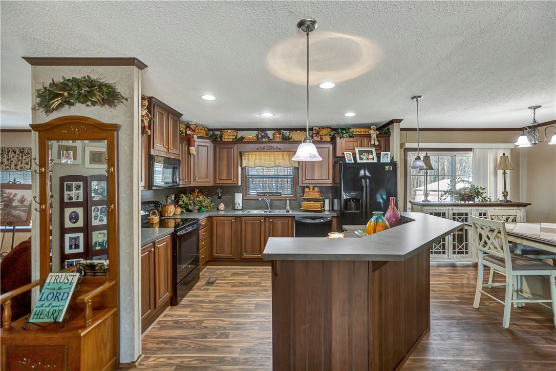 152 Lesley Road Pelzer, SC 29669 - Photo 15 of 31