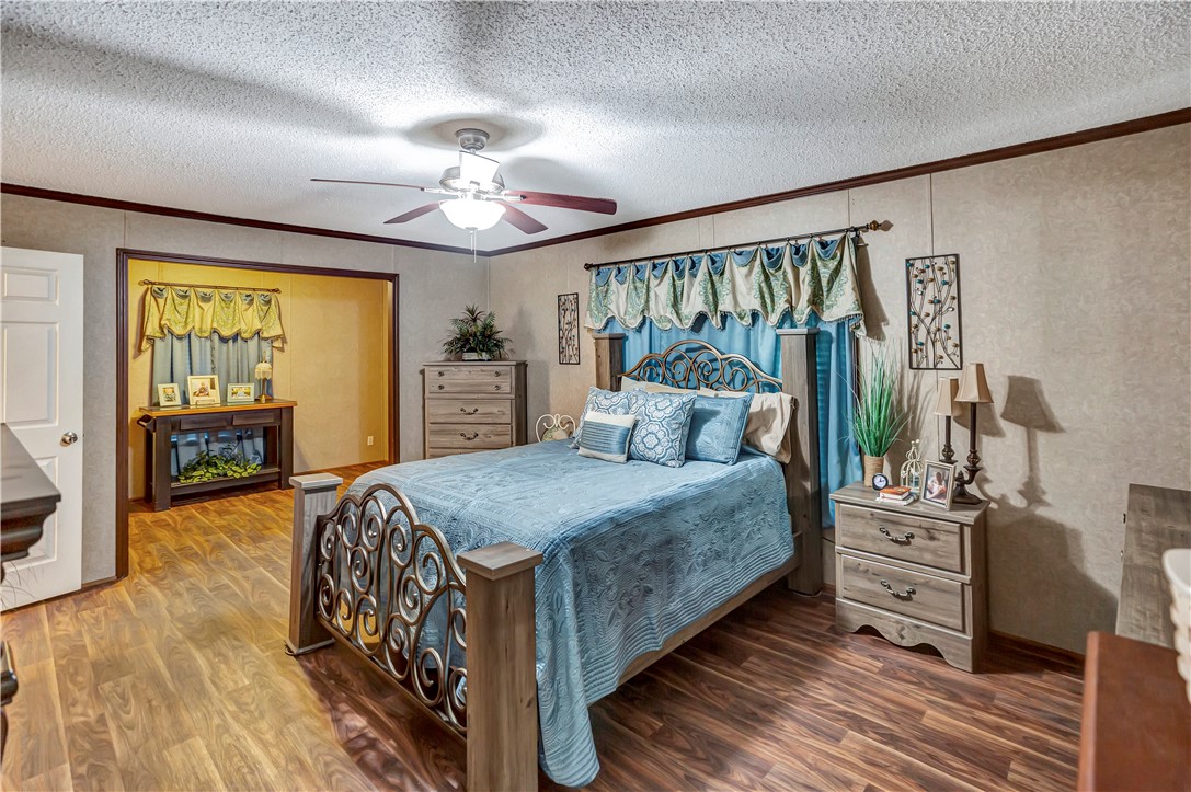 152 Lesley Road Pelzer, SC 29669 - Photo 4 of 31