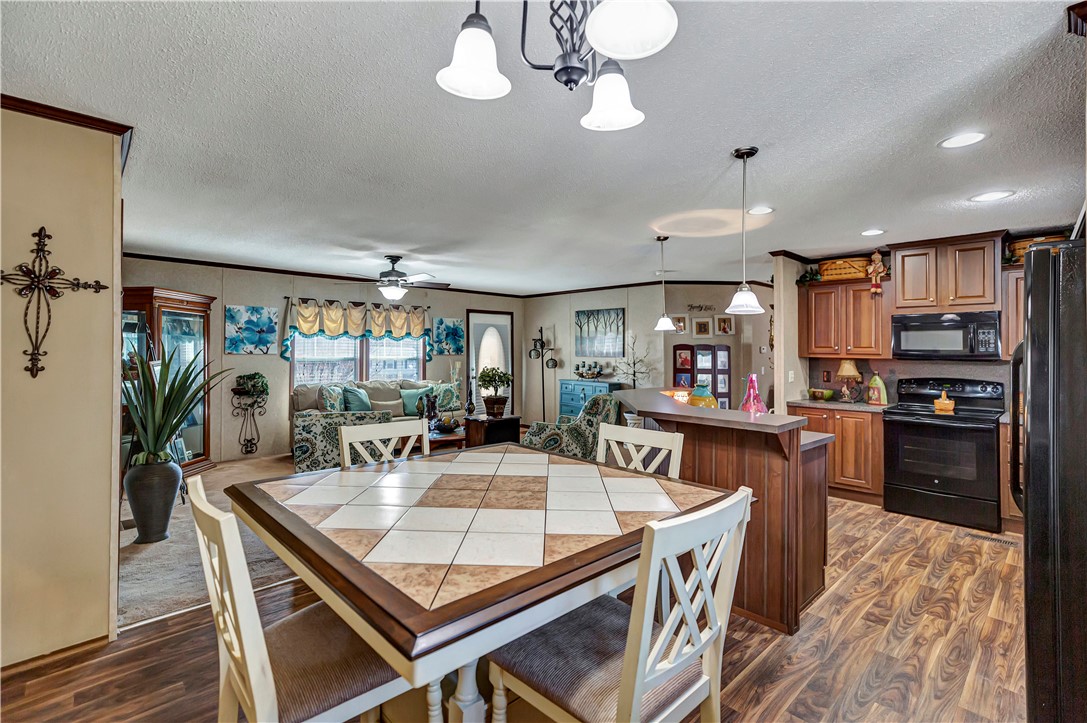 152 Lesley Road Pelzer, SC 29669 - Photo 8 of 31