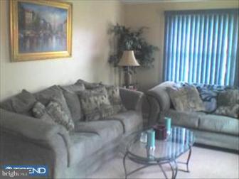33 Tinder Road Levittown, PA 19056 - Photo 2 of 6