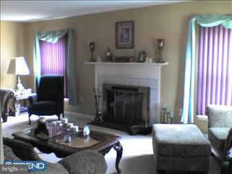33 Tinder Road Levittown, PA 19056 - Photo 3 of 6