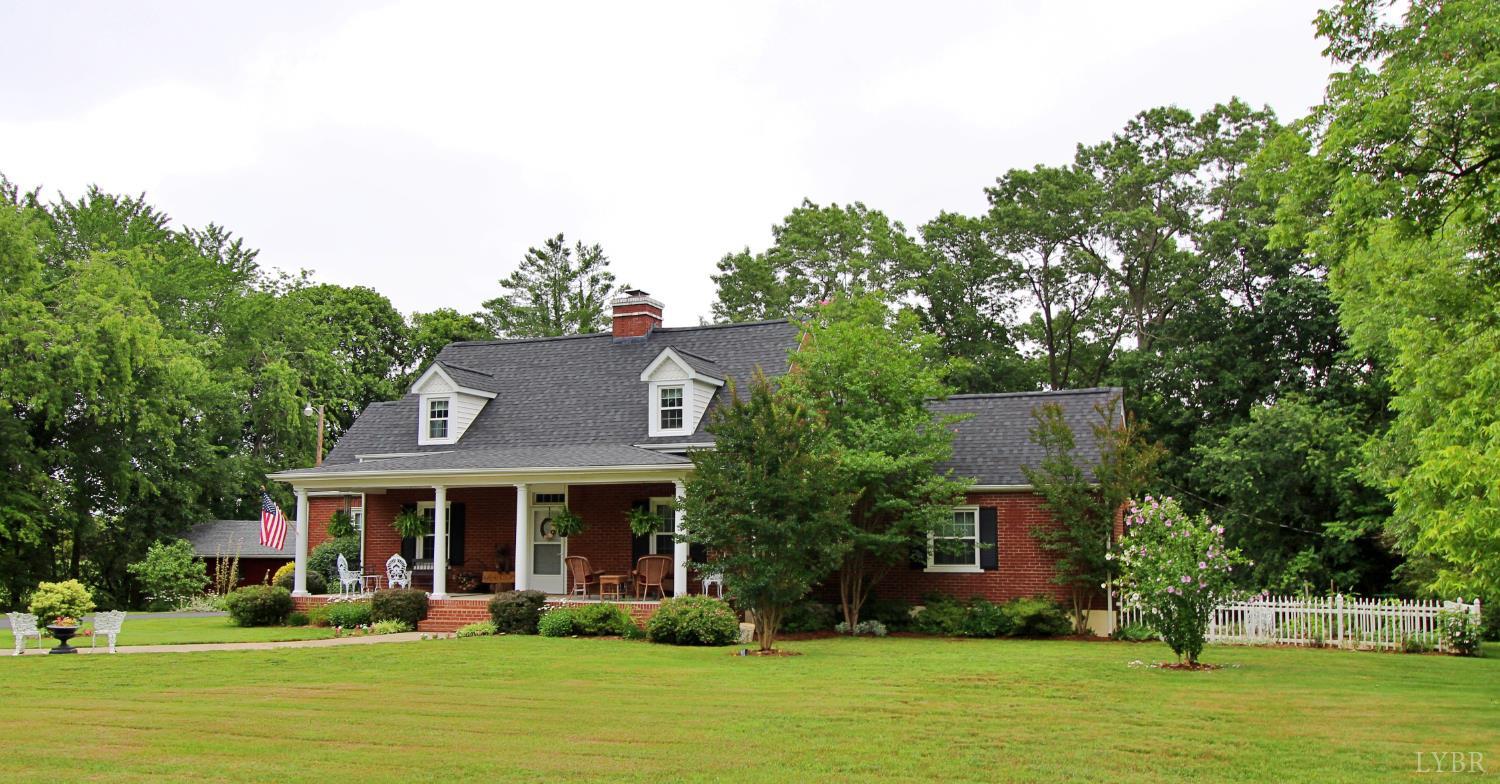 1538 Redfields Road Appomattox, VA 24522 - Photo 58 of 60 a view of a building with a yard