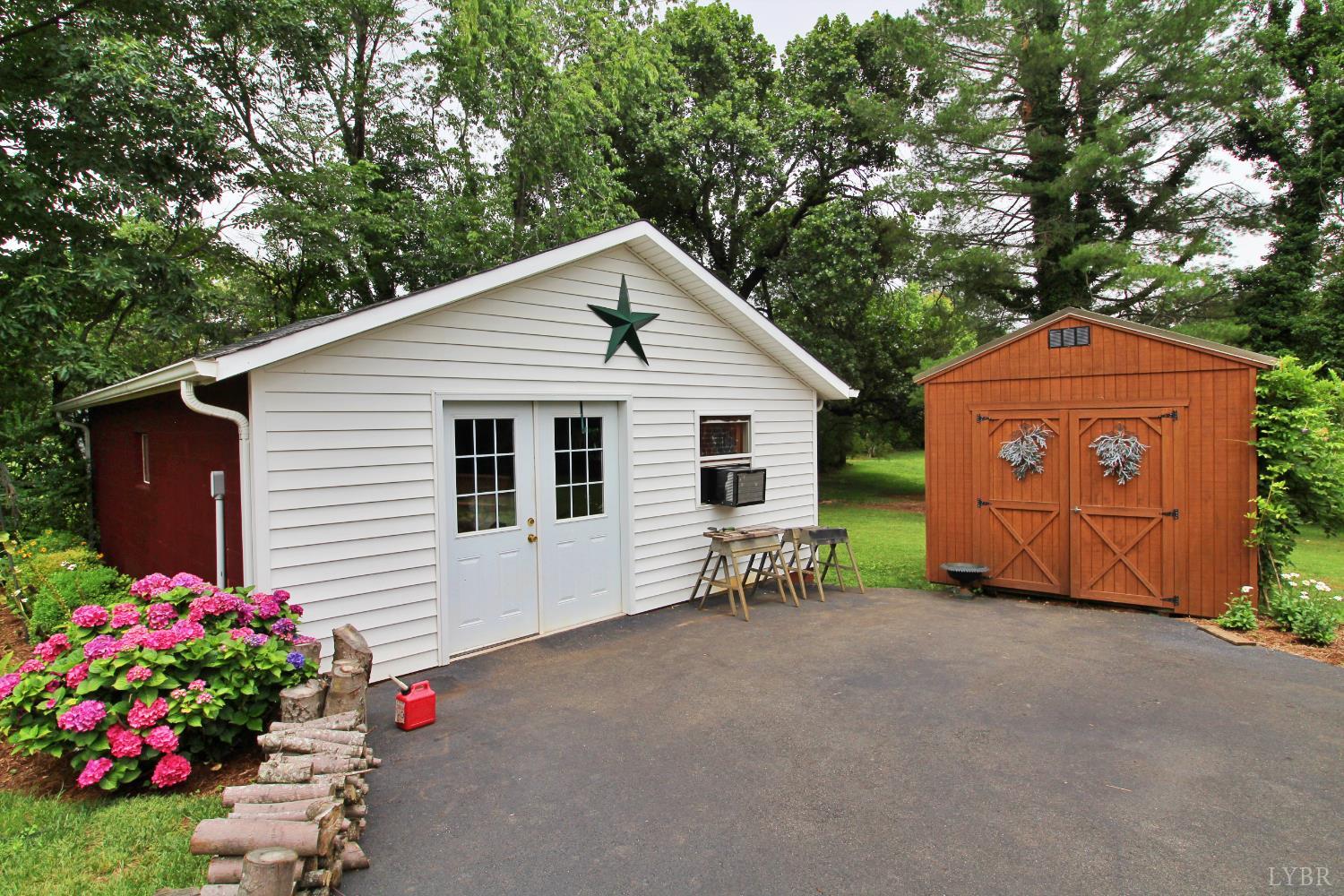 1538 Redfields Road Appomattox, VA 24522 - Photo 9 of 60 a view of a house with a backyard