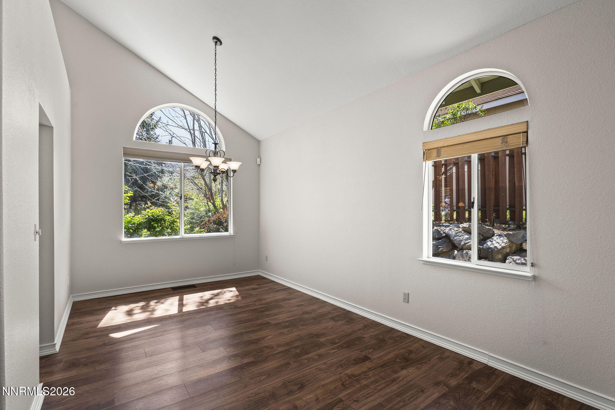 2260 Ridgeview Terrace Reno, NV 89519 - Photo 20 of 53 17-web-or-mls-_DSC0519