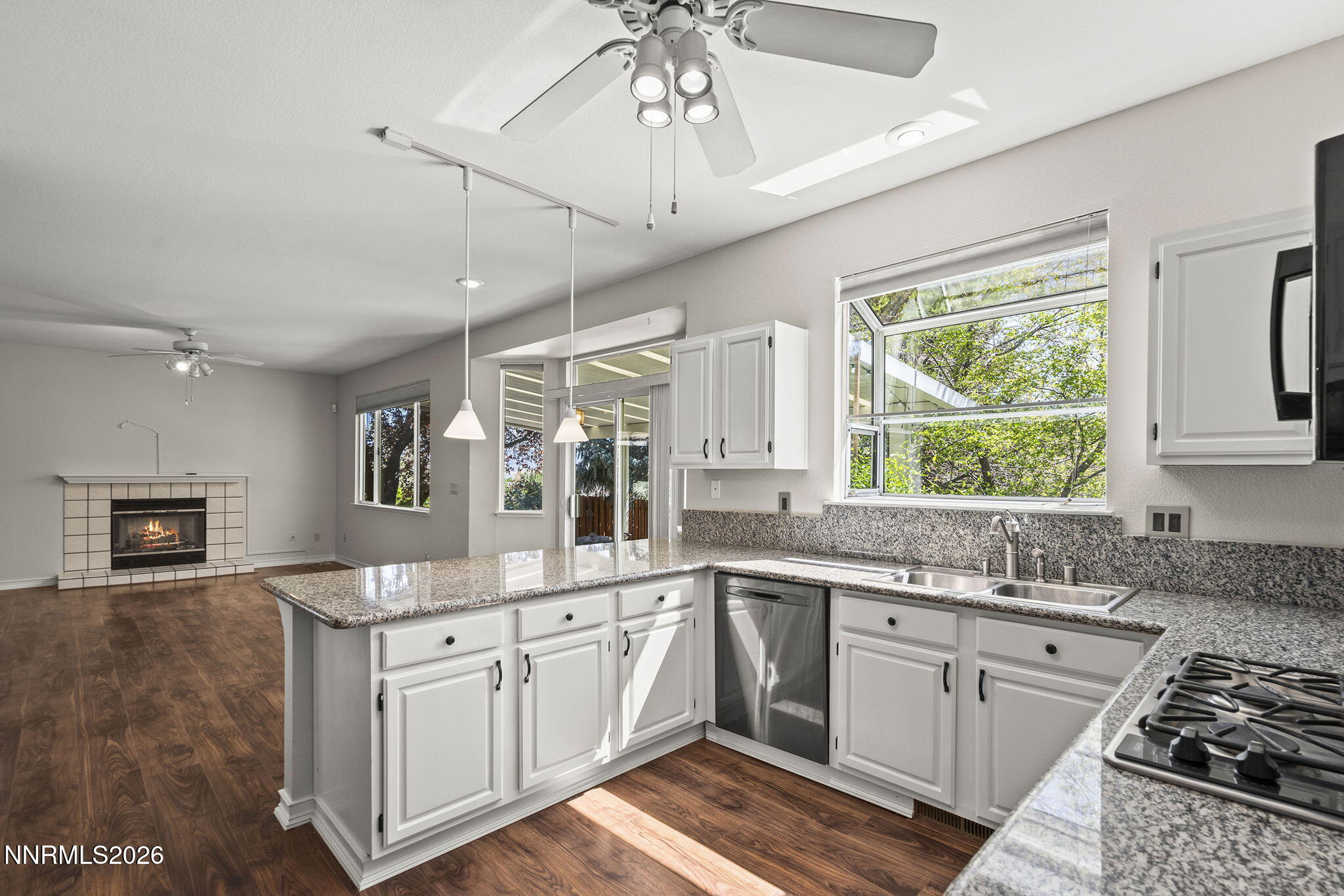 2260 Ridgeview Terrace Reno, NV 89519 - Photo 22 of 53 29-web-or-mls-_DSC0579