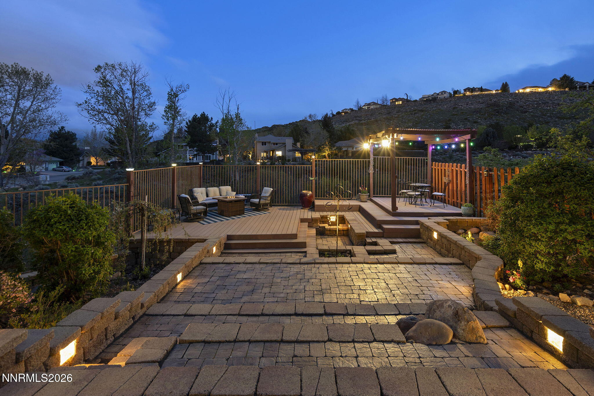 2260 Ridgeview Terrace Reno, NV 89519 - Photo 38 of 53 46-web-or-mls-_DSC0328 (2)