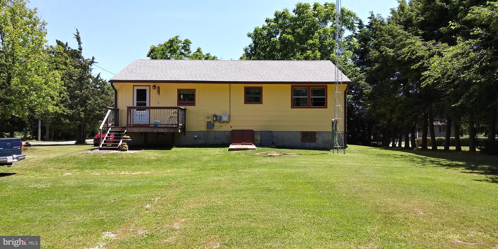 195 Landing Road Newport, NJ 08345 - Photo 2 of 11 Back