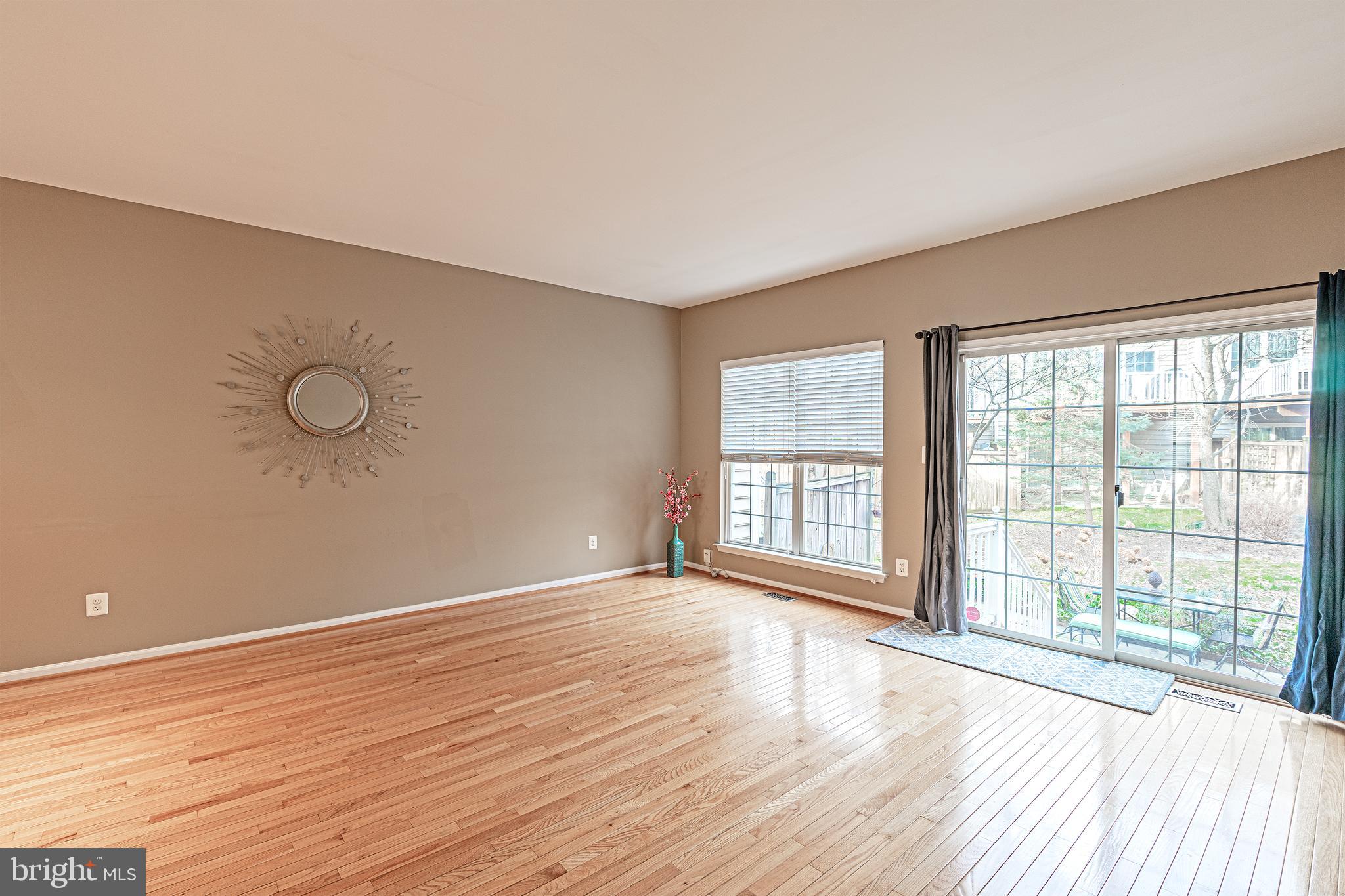 11442 Heritage Commons Way Reston, VA 20194 - Photo 11 of 32