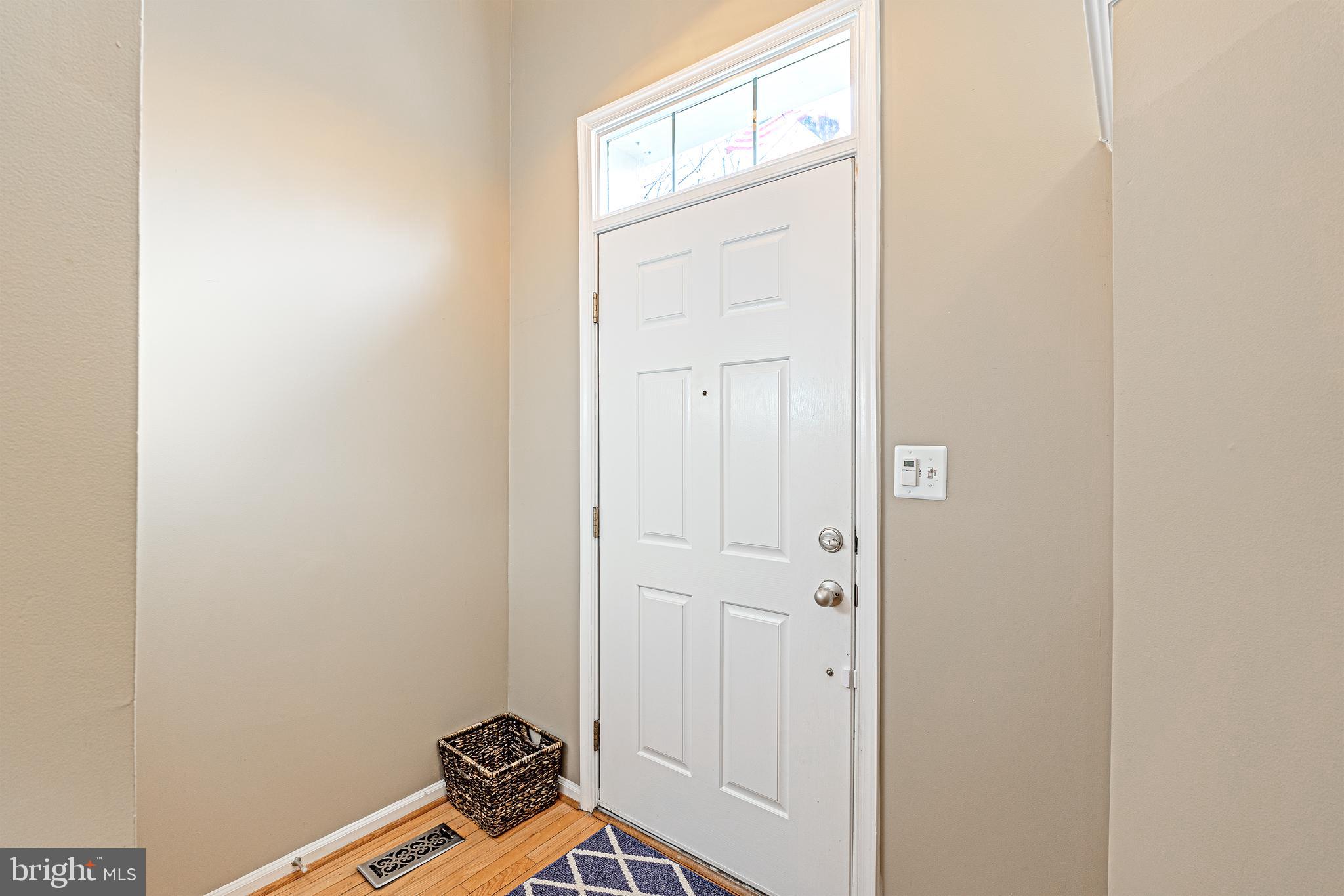 11442 Heritage Commons Way Reston, VA 20194 - Photo 3 of 32
