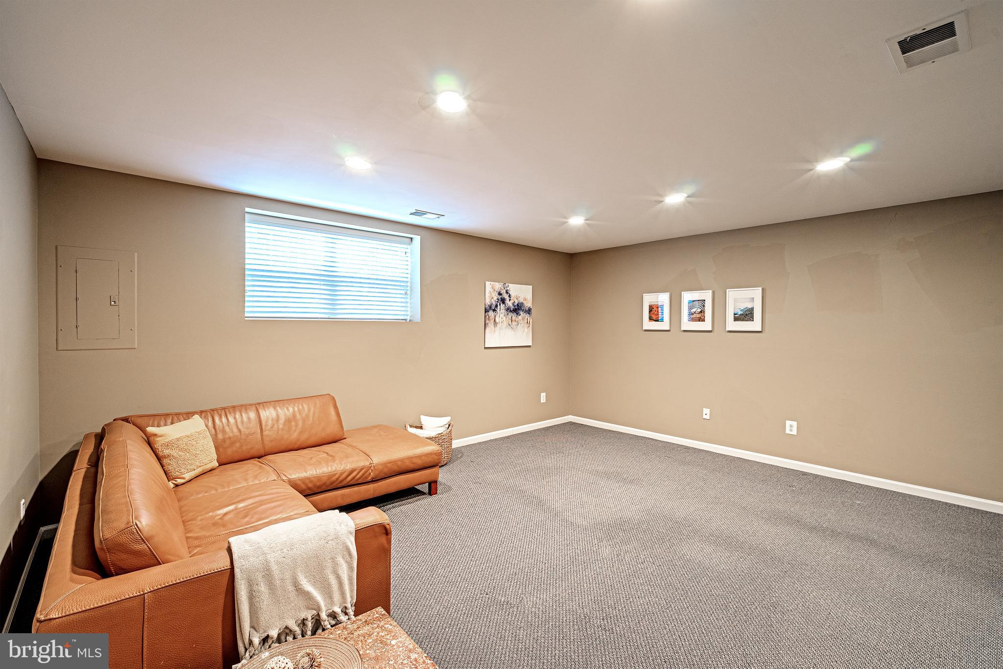 11442 Heritage Commons Way Reston, VA 20194 - Photo 28 of 32