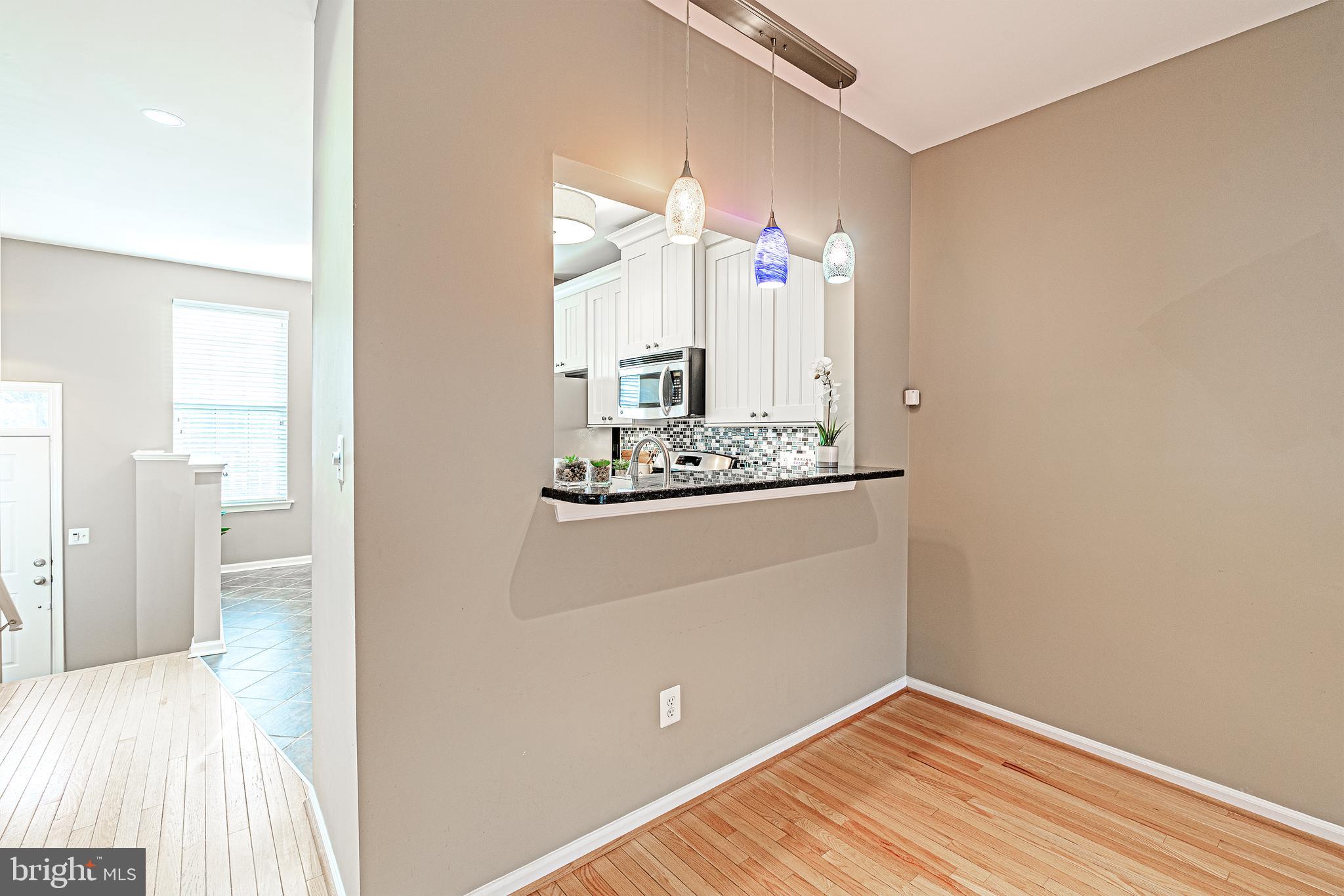 11442 Heritage Commons Way Reston, VA 20194 - Photo 9 of 32