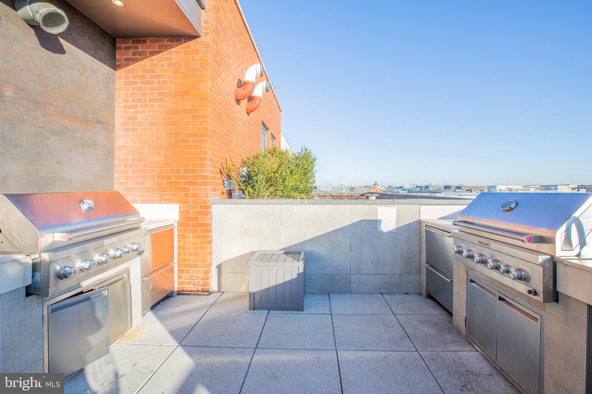 1211 Van Street Southeast, Unit 410 Washington, DC 20003 - Photo 15 of 40