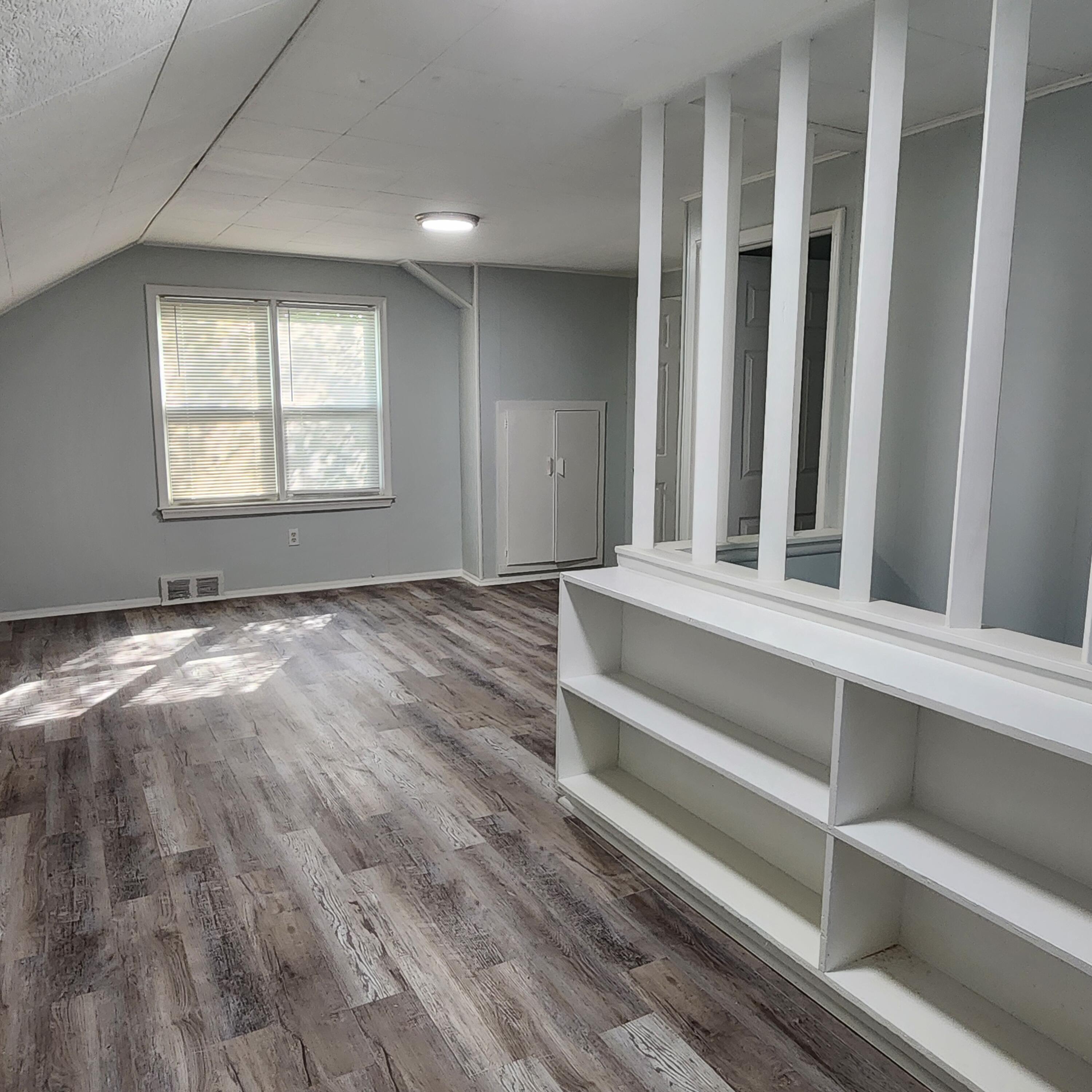 11921 Lansdowne Street Detroit, MI 48224 - Photo 14 of 22 20240905_162542