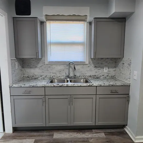 $121,500 | 11921 Lansdowne Street, Detroit, MI 48224