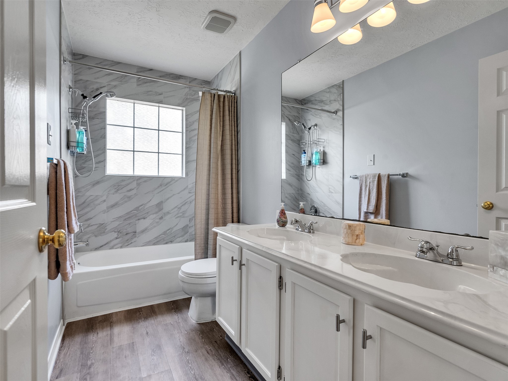 14219 Whitlock Drive Houston, TX 77062 - Photo 31 of 49