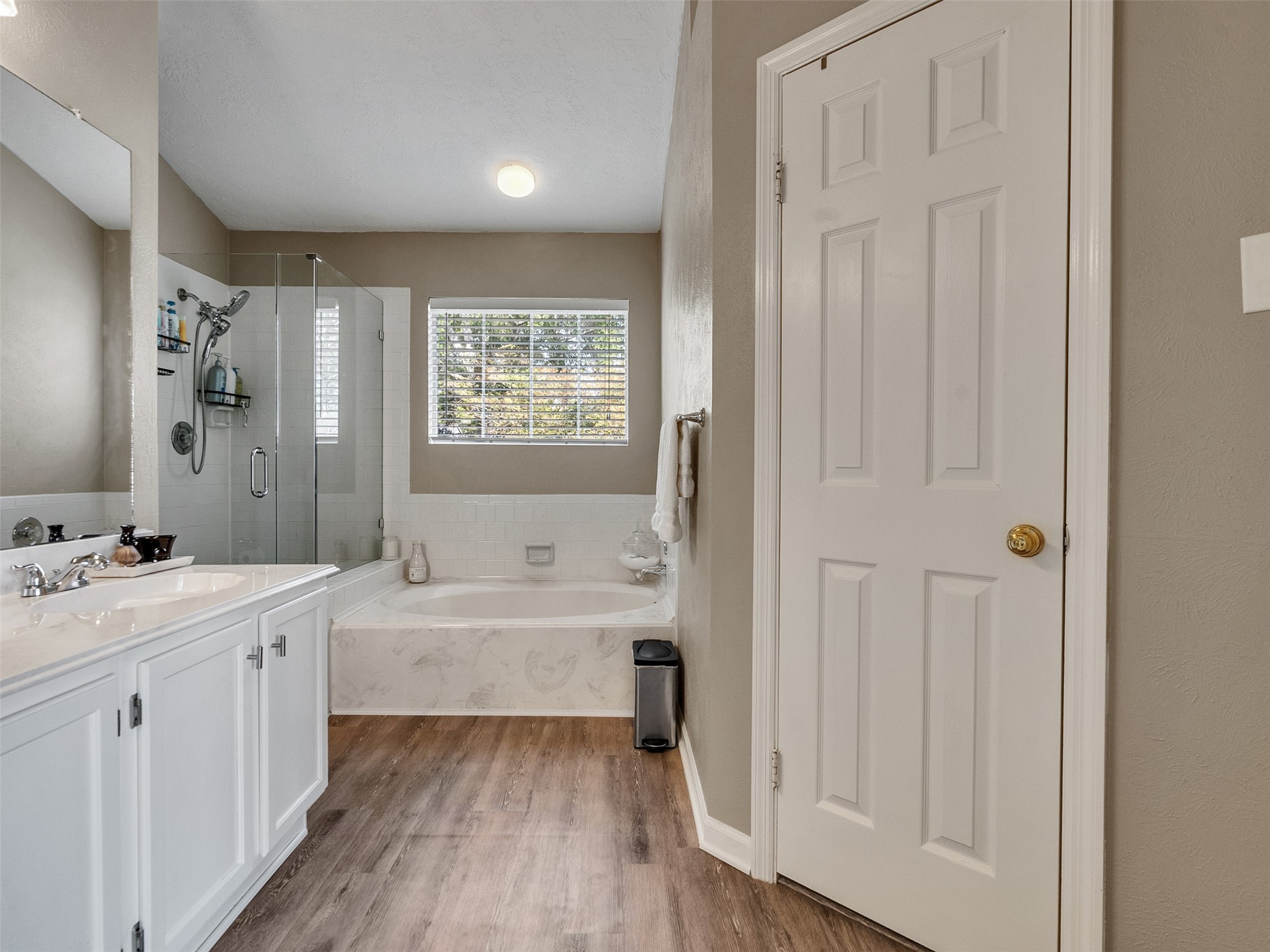 14219 Whitlock Drive Houston, TX 77062 - Photo 8 of 49