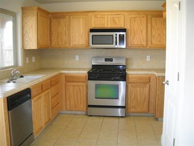 1011 Riverside Drive Madera, CA 93638 - Photo 3 of 5 Gallery Image 3
