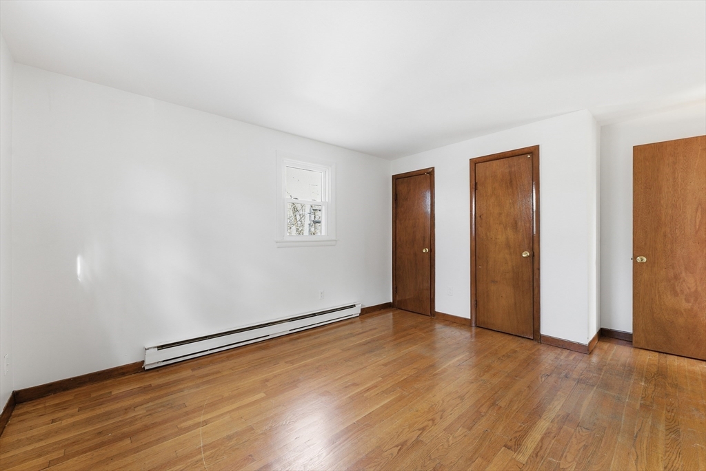 13-15 Decatur Street Springfield, MA 01151 - Photo 27 of 42