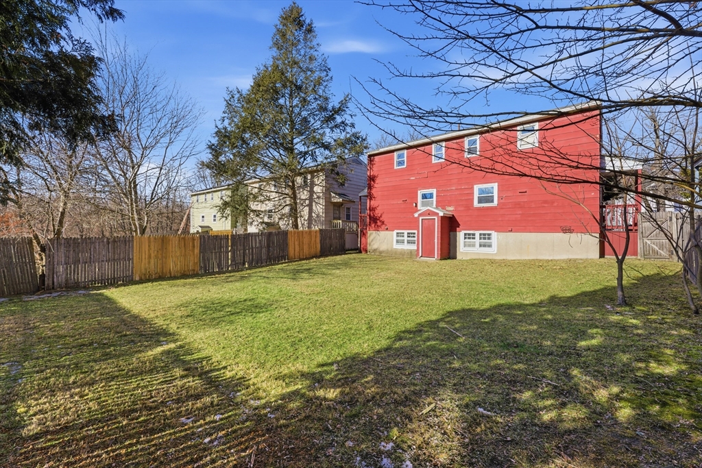 13-15 Decatur Street Springfield, MA 01151 - Photo 41 of 42